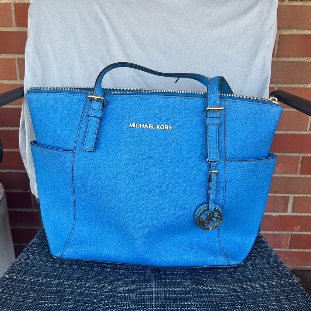 Used Authentic Michael Kors